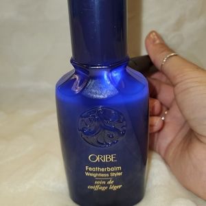 Oribe featherbalm weightless styler